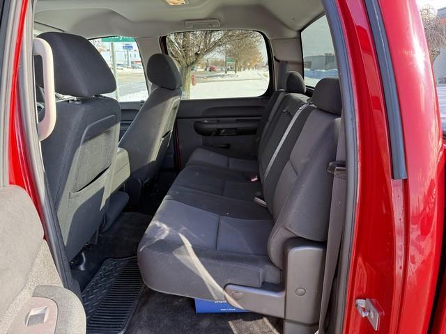 Chevrolet Silverado 1500 LS Crew Cab Short Box 2WD 2011