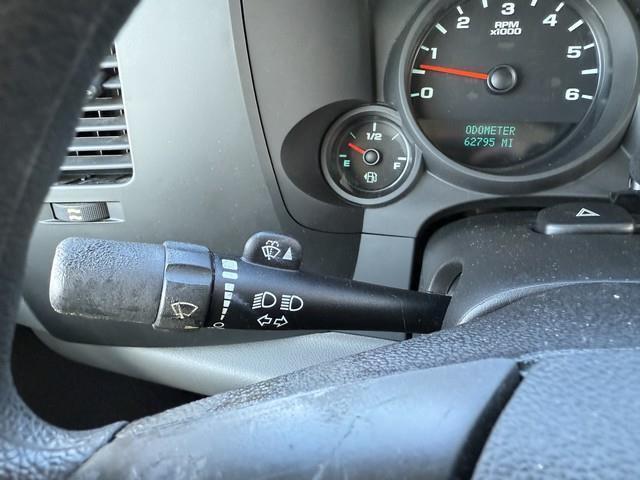 Chevrolet Silverado 1500 LS Crew Cab Short Box 2WD 2011