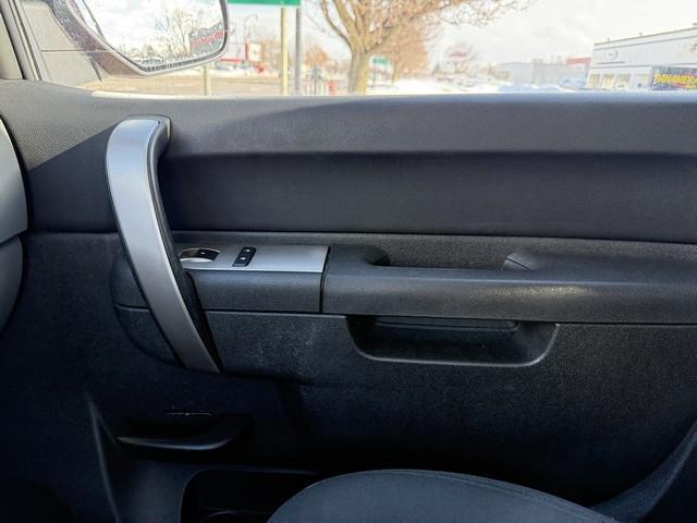 Chevrolet Silverado 1500 LS Crew Cab Short Box 2WD 2011