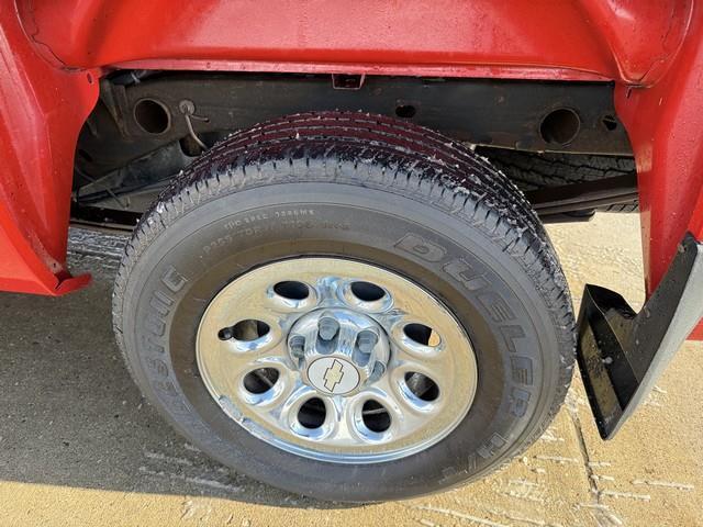 Chevrolet Silverado 1500 LS Crew Cab Short Box 2WD 2011