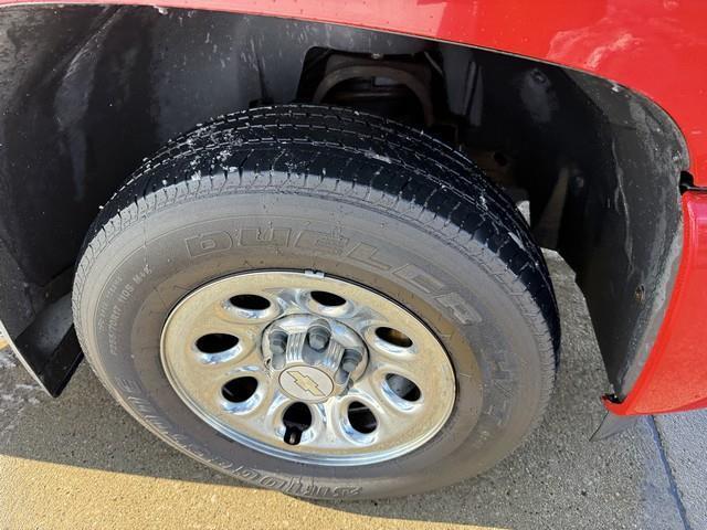 Chevrolet Silverado 1500 LS Crew Cab Short Box 2WD 2011