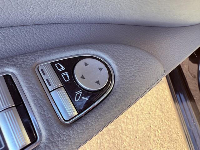 Mercedes-Benz S-Class S550 2007