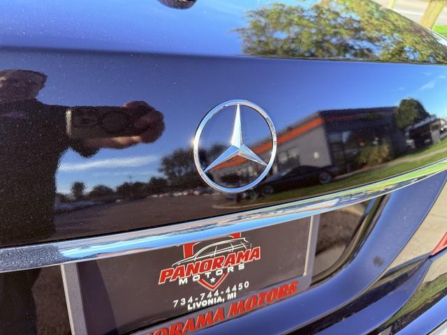 Mercedes-Benz S-Class S550 2007