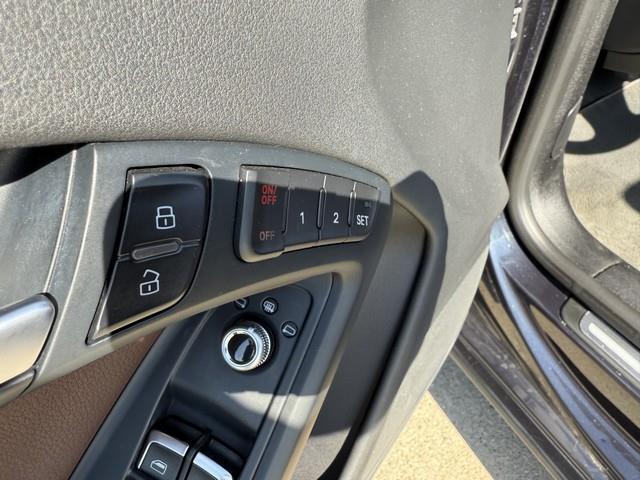 Audi A5 2.0T Premium Plus Cabriolet quattro 2015