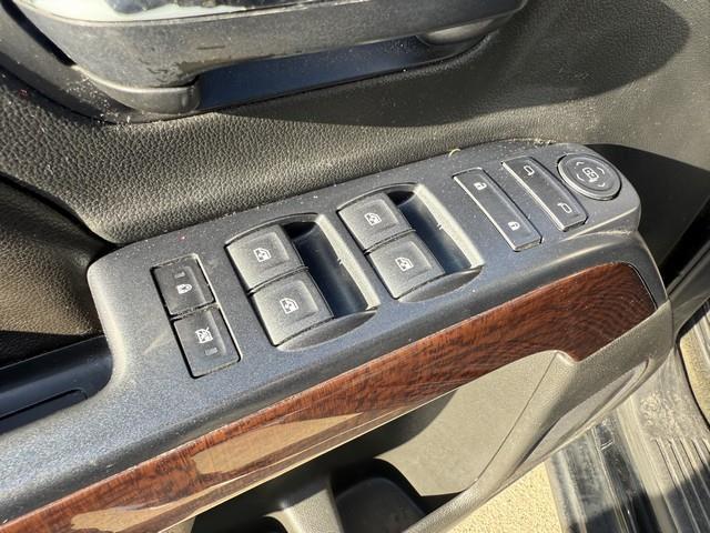 GMC Sierra 1500 SLE Crew Cab Long Box 4WD 2017