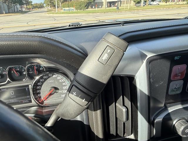 GMC Sierra 1500 SLE Crew Cab Long Box 4WD 2017