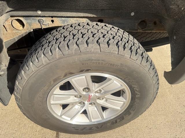 GMC Sierra 1500 SLE Crew Cab Long Box 4WD 2017