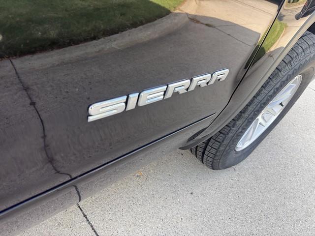 GMC Sierra 1500 SLE Crew Cab Long Box 4WD 2017