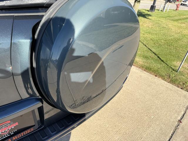 Toyota RAV4 Base I4 4WD 2011 Toyota RAV4 Base I4 4WD 2011