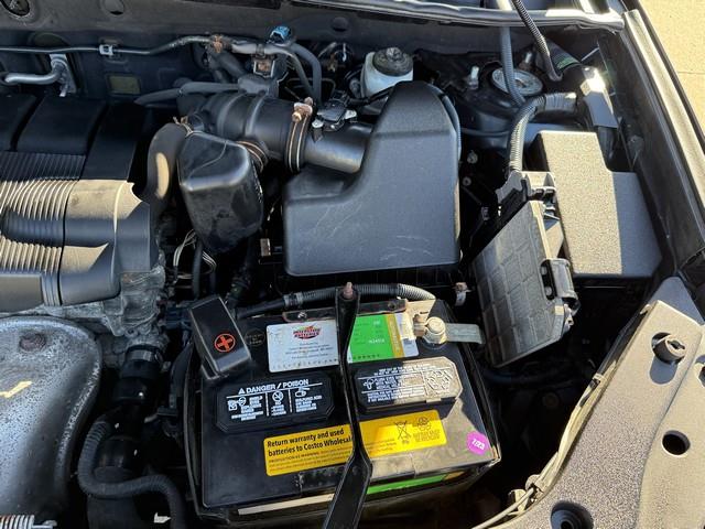 Toyota RAV4 Base I4 4WD 2011 Toyota RAV4 Base I4 4WD 2011