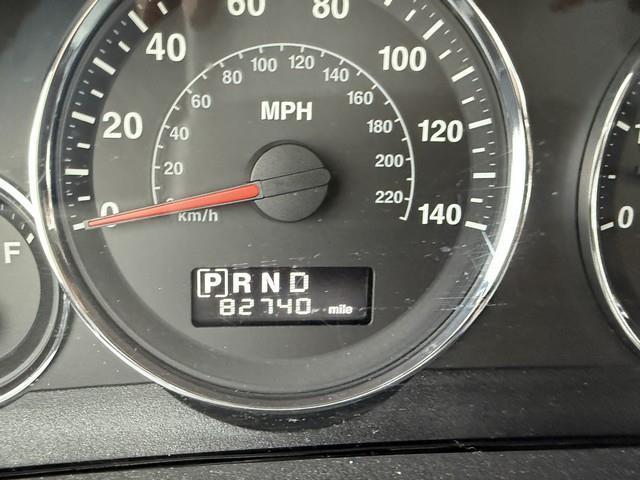 Jeep Grand Cherokee Laredo 2WD 2010