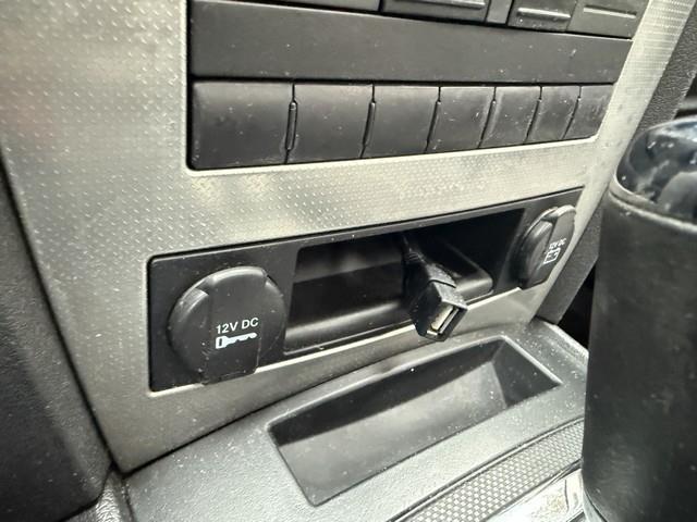 Jeep Grand Cherokee Laredo 2WD 2010