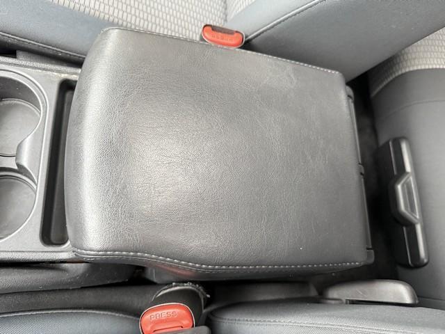 Jeep Grand Cherokee Laredo 2WD 2010