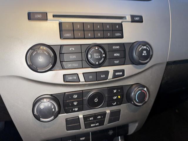 Ford Focus SE Sedan 2008