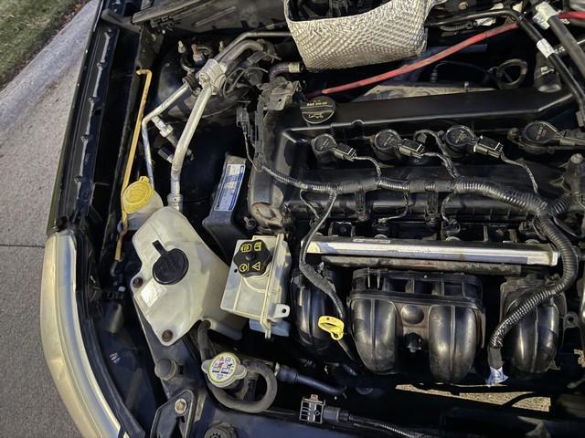 Ford Focus SE Sedan 2008