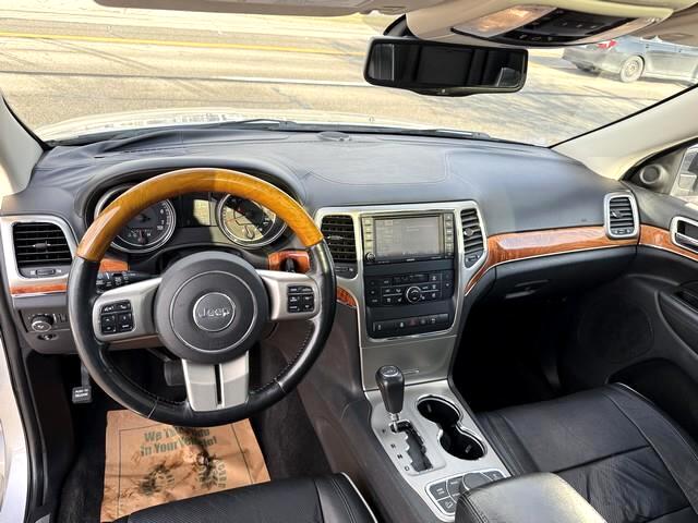 Jeep Grand Cherokee Overland 4WD 2011