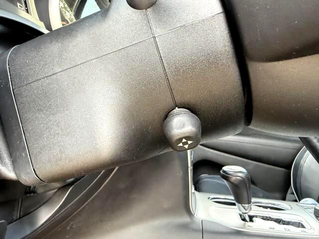 Jeep Grand Cherokee Overland 4WD 2011