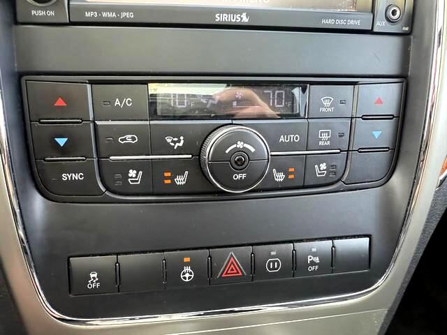 Jeep Grand Cherokee Overland 4WD 2011