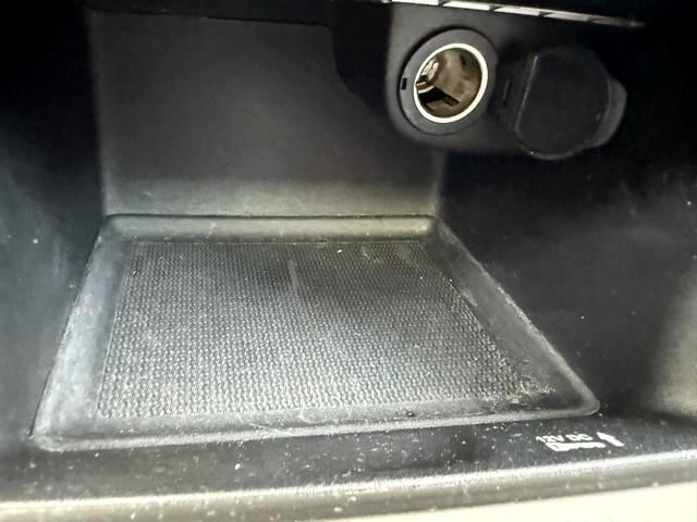 Jeep Grand Cherokee Overland 4WD 2011