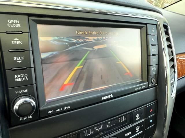 Jeep Grand Cherokee Overland 4WD 2011