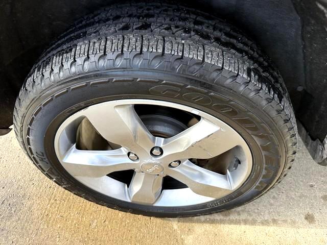 Jeep Grand Cherokee Overland 4WD 2011