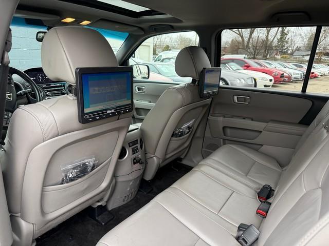 Honda Pilot EX-L 4WD 5-Spd AT with Navigation 2012