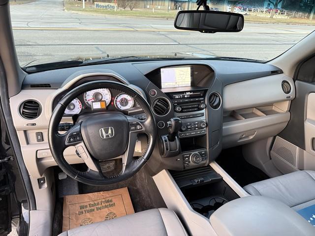 Honda Pilot EX-L 4WD 5-Spd AT with Navigation 2012