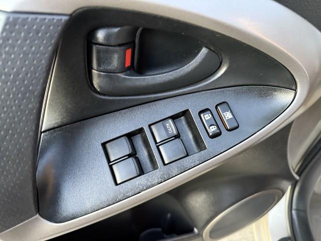 Toyota RAV4 Limited V6 4WD 2008