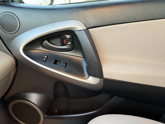 Toyota RAV4 Limited V6 4WD 2008