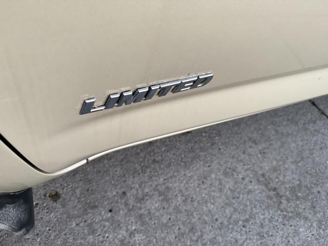 Toyota RAV4 Limited V6 4WD 2008