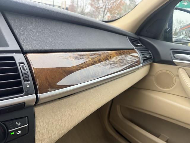 BMW X5 xDrive35i 2011