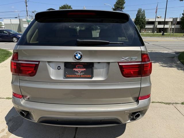 BMW X5 xDrive35i 2011