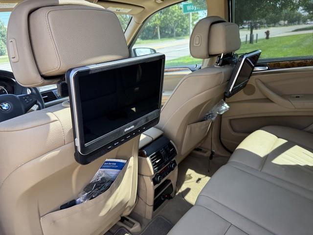 BMW X5 xDrive35i 2011