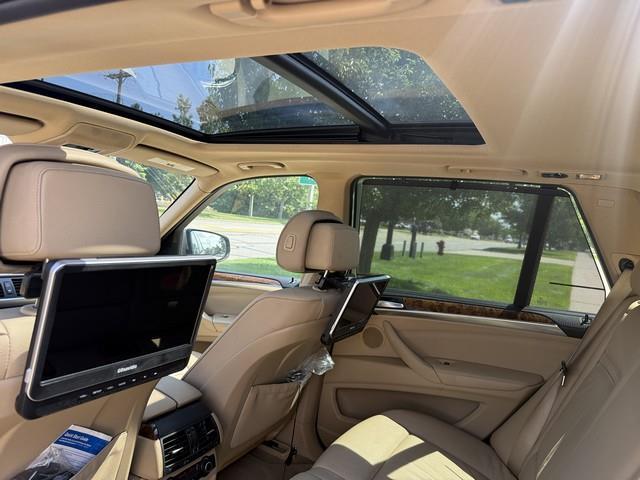 BMW X5 xDrive35i 2011