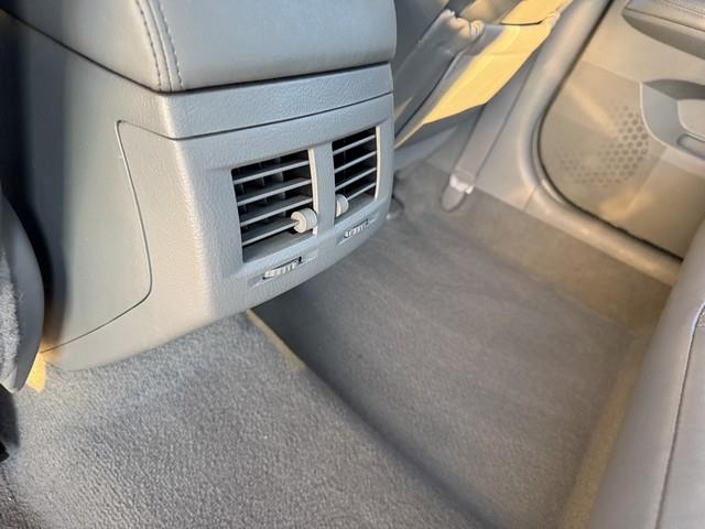 Toyota Avalon Limited 2005