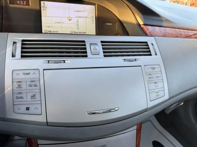 Toyota Avalon Limited 2005