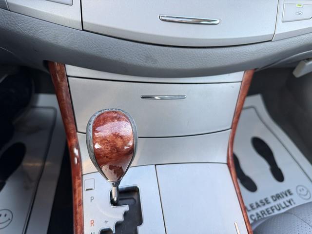 Toyota Avalon Limited 2005