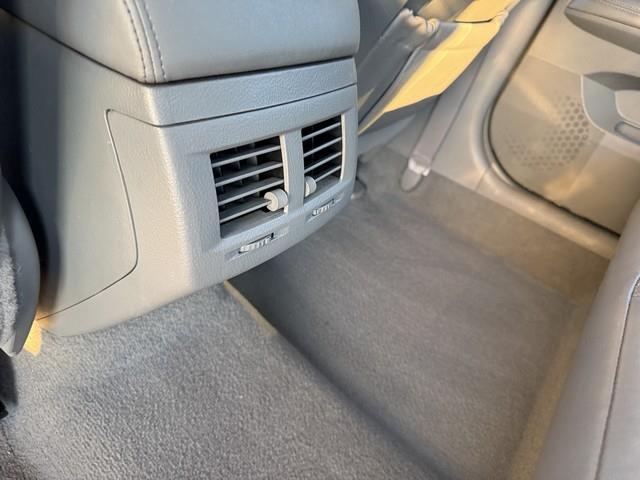 Toyota Avalon Limited 2005