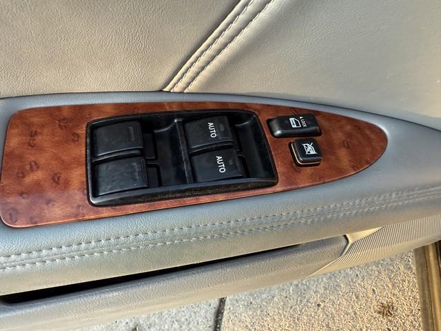 Toyota Avalon Limited 2005