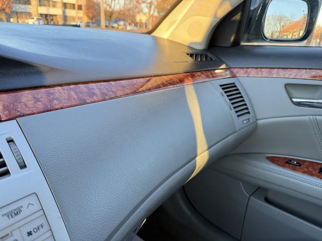 Toyota Avalon Limited 2005