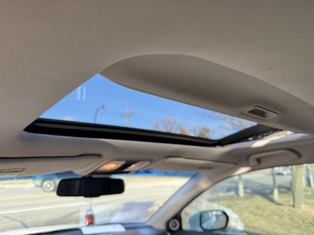 Acura RDX 5-Spd AT with Technology Package 2011