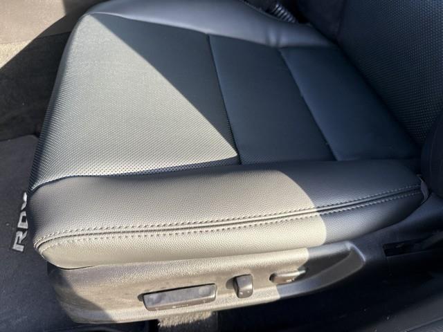 Acura RDX 5-Spd AT with Technology Package 2011