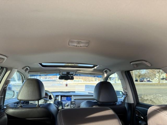 Acura RDX 5-Spd AT with Technology Package 2011