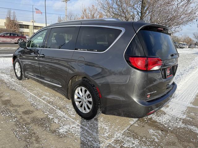 Chrysler Pacifica Touring-L 2018