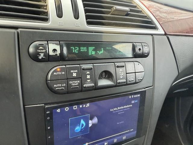 Chrysler Pacifica Touring 2006