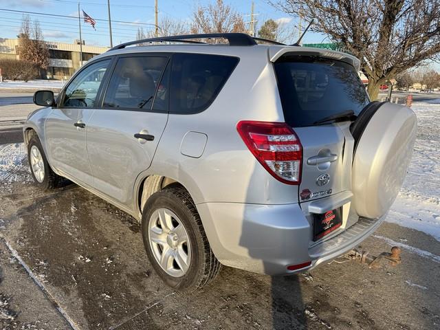 Toyota RAV4 Base I4 4WD 2011