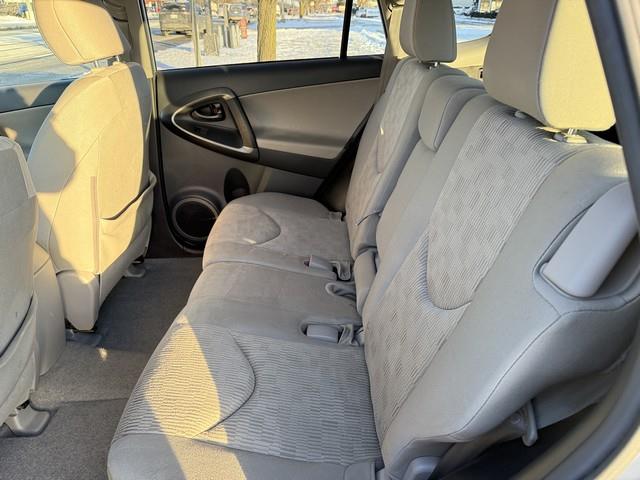 Toyota RAV4 Base I4 4WD 2011