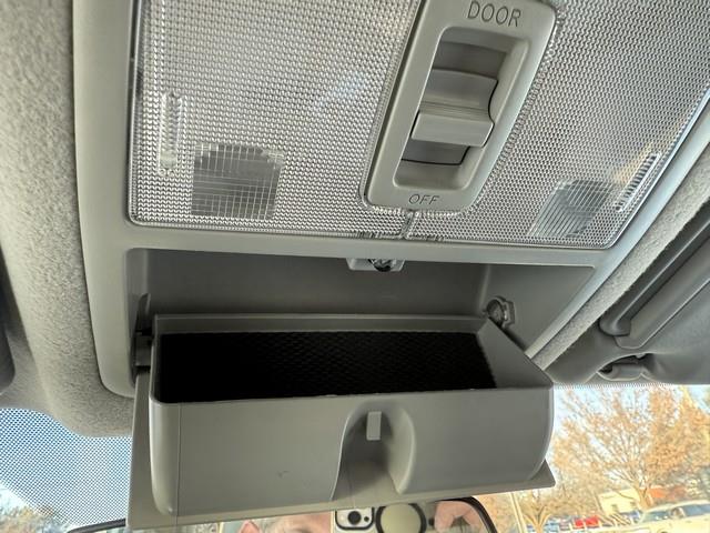 Toyota RAV4 Base I4 4WD 2011