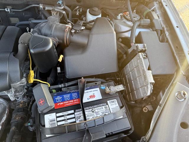 Toyota RAV4 Base I4 4WD 2011