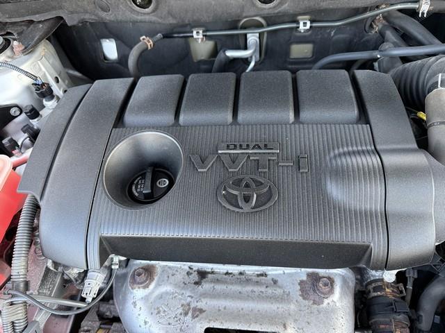 Toyota RAV4 Base I4 4WD 2011